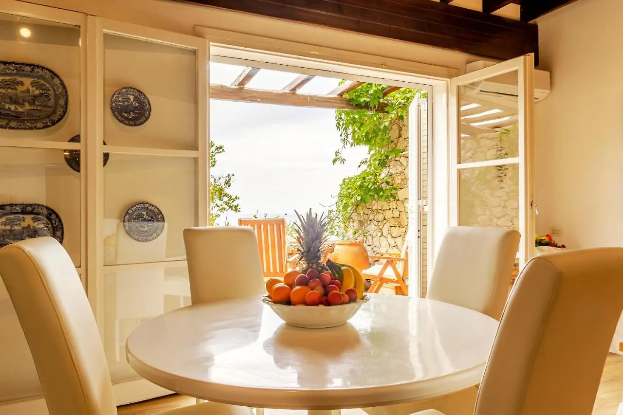 Sea Life - Taormina Apartment Italy