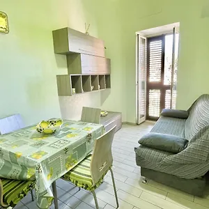 Enza's Appartamento